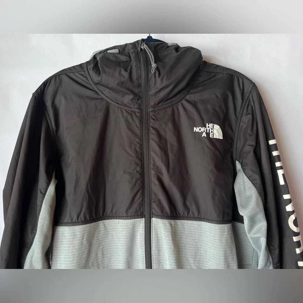 The North Face Men's‎ Windbreak Jacket size small